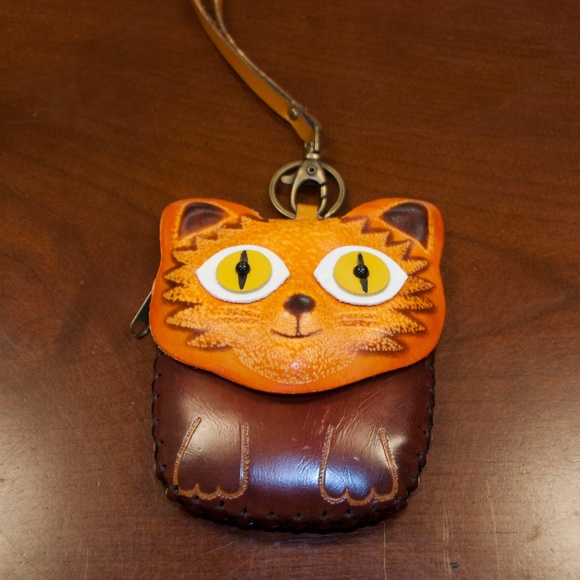 Super Cute handmade leather kitty  wristlet NWOT - Picture 1 of 6